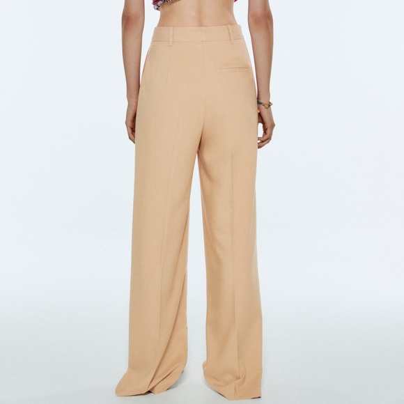 Zara wide leg trousers in medium - Picture 4 of 6